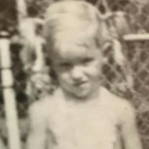 Meet your Posher, Anne